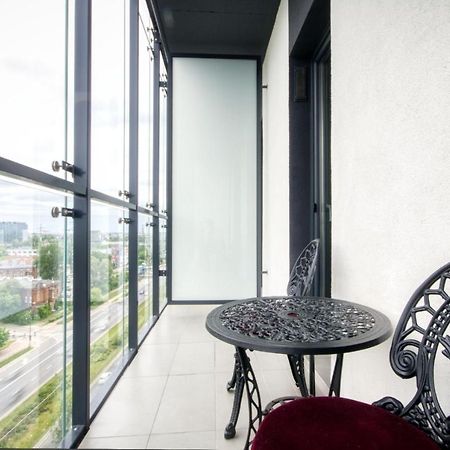 Prymasa Tysiaclecia 83A By Homeprime Warsaw Ngoại thất bức ảnh